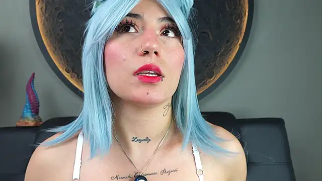 miss sharlotte18 online show from December 2025 01:28:02 PM