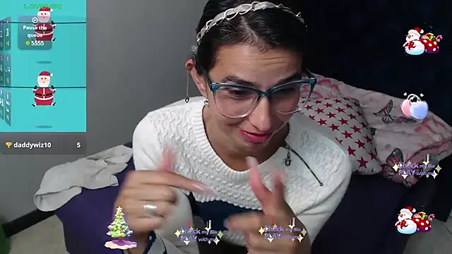 Snapshot of Eva-Williams chatting on December 2024 04:40:02 PM Eva-Williams online show from December 2024 04:40:02 PM