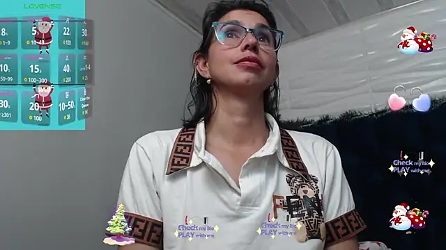 Snapshot of Eva-Williams chatting on December 2024 09:37:01 PM Eva-Williams online show from December 2024 09:37:01 PM