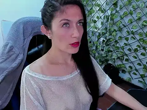 AnnyMilet  online show from March 2026 11:34:01 PM