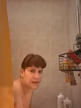 Snapshot of callmelouve chatting on March 2025 10:43:02 PM callmelouve online show from March 2025 10:43:02 PM