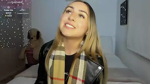 sophi mooreno online show from October 2025 11:51:02 PM