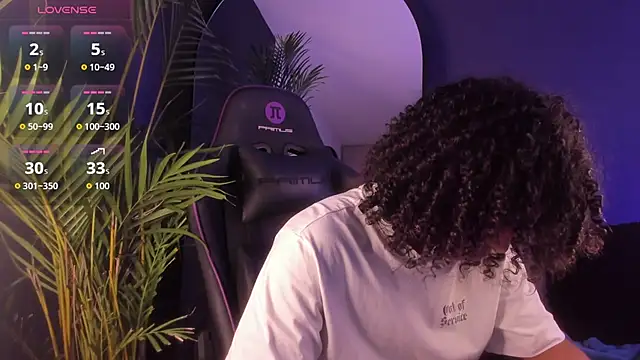 Lucas eevans online show from October 2025 01:11:01 PM