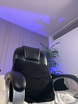 Frank Farrell online show from April 2026 10:27:01 PM