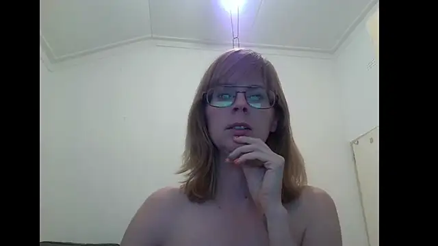 SavannaGirly online show from October 2025 09:48:02 PM