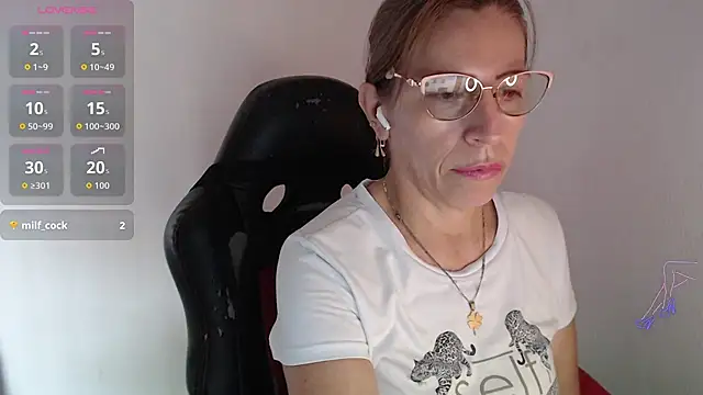 Chayla Ruiz online show from July 2026 02:56:01 PM