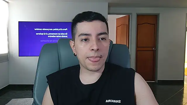 Jhoan saenz online show from November 2025 07:13:02 PM