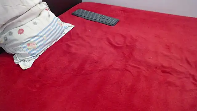 Snapshot of PreciousJohn87 chatting on June 2026 09:55:02 AM PreciousJohn87 online show from June 2026 09:55:02 AM