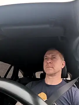 mustang69696 online show from October 2025 01:11:02 PM