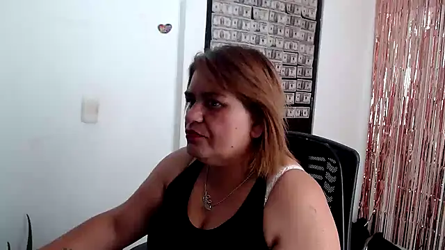 NAILAH SANZ online show from January 2025 02:42:01 PM