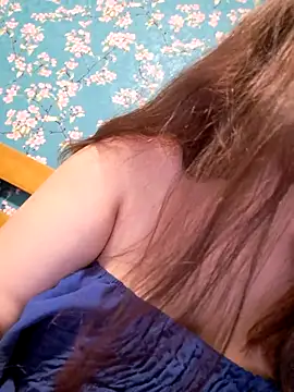 NansyyyaLiannkkaasssssa78 online show from December 2025 06:59:02 PM