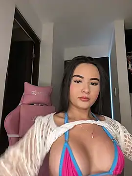 Snapshot of jailyncam_ chatting on June 2026 02:27:01 PM jailyncam online show from June 2026 02:27:01 PM