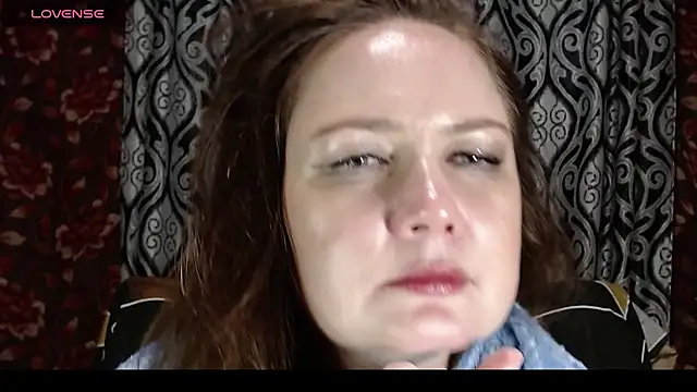 EmilyDoth online show from November 2025 02:27:01 PM