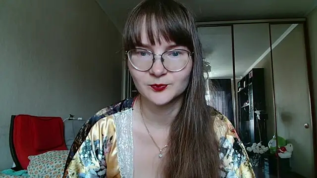 KiraGoldens online show from July 2026 06:42:01 AM
