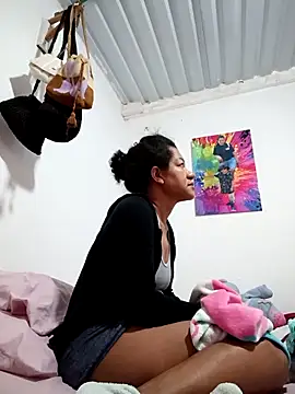 Bigassmommy x online show from April 2026 12:26:02 PM