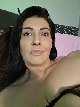 Snapshot of AryaSummersReal chatting on June 2026 01:55:01 PM AryaSummersReal online show from June 2026 01:55:01 PM