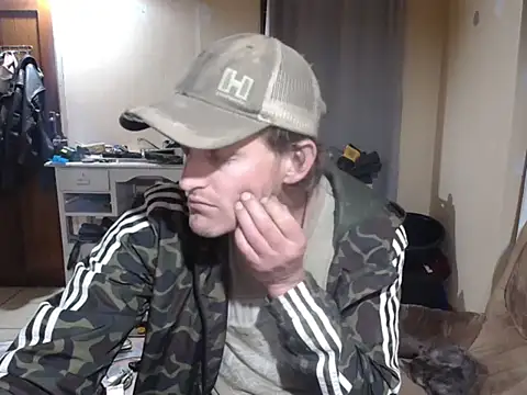 Snapshot of the-billy-blue chatting on July 2026 02:07:02 AM the-billy-blue online show from July 2026 02:07:02 AM