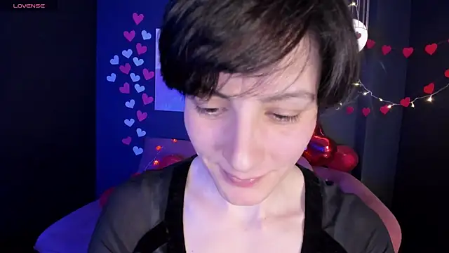 LorenDaze online show from February 2025 02:12:02 PM