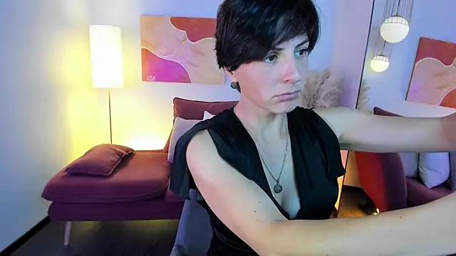 LorenDaze online show from September 2025 01:38:02 PM