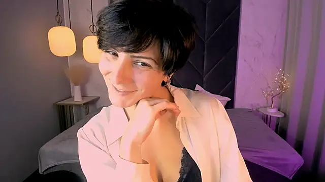 LorenDaze online show from October 2025 01:56:02 PM