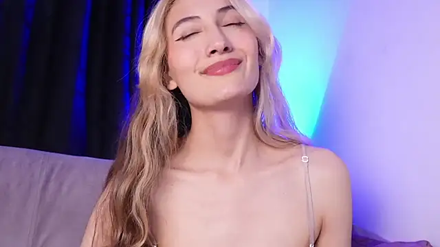 lola vlad online show from January 2025 10:40:01 PM