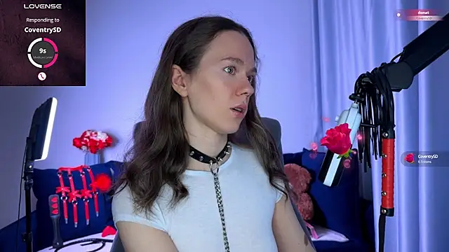 DivineBite online show from September 2025 03:35:02 PM