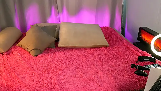 brrritney online show from November 2025 04:01:01 AM