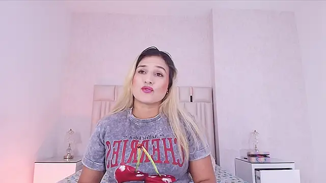  carolina fox online show from June 2026 03:07:01 AM