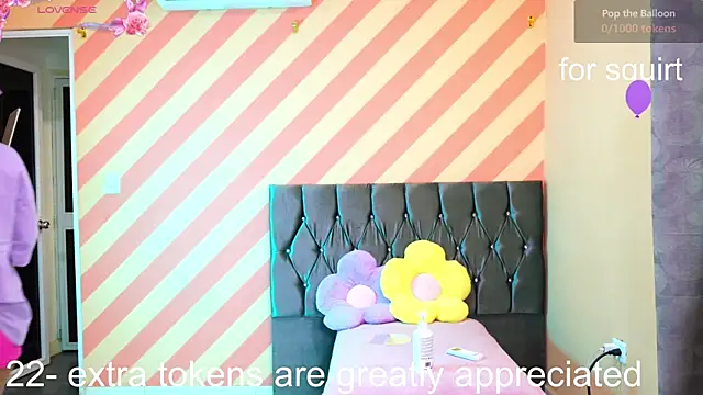 Pinkie Princes online show from January 2025 03:32:02 AM