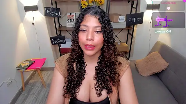 Snapshot of LilyBrunette chatting on May 2026 12:48:02 AM LilyBrunette online show from May 2026 12:48:02 AM
