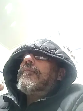 Snapshot of superzeus1 chatting on November 2025 08:05:01 AM superzeus1 online show from November 2025 08:05:01 AM