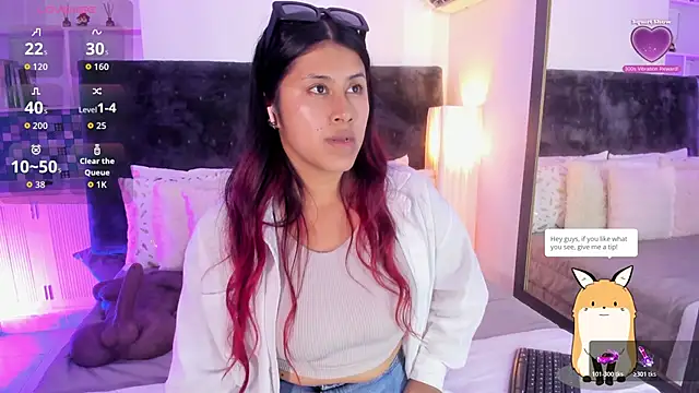 Karlagonzales  online show from June 2026 06:02:01 PM