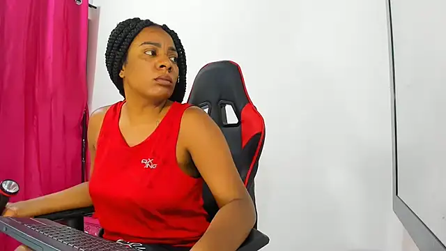 Snapshot of Pamela_noah22 chatting on April 2026 08:32:01 AM Pamela noah22 online show from April 2026 08:32:01 AM