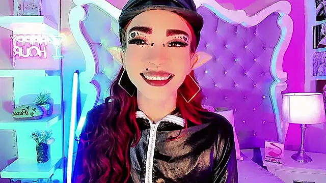 LeyXandrabraz online show from July 2026 08:11:02 PM