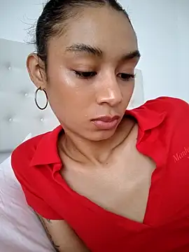 Snapshot of Leaberry chatting on November 2025 03:55:01 PM Leaberry online show from November 2025 03:55:01 PM