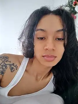 Snapshot of Leaberry chatting on January 2026 07:28:02 PM Leaberry online show from January 2026 07:28:02 PM