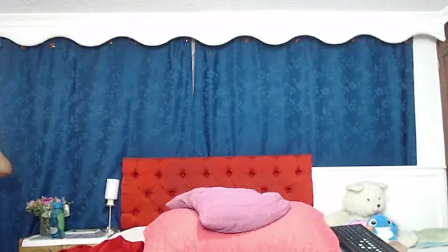 LADYSLAVEXXX online show from October 2025 08:28:02 PM