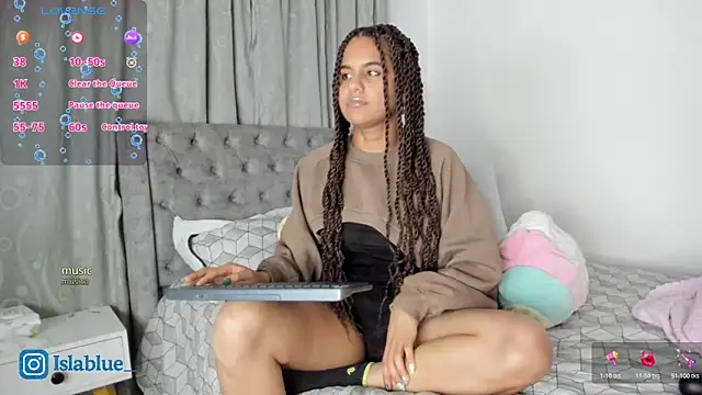 Kianna   online show from November 2025 04:56:01 AM