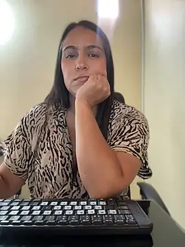 kendall 52 online show from April 2026 04:12:02 PM