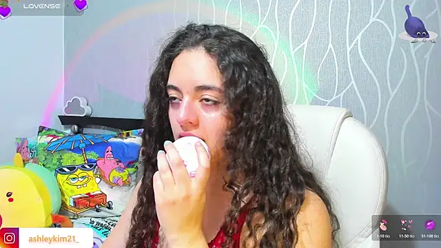 AshleyKim  online show from November 2025 12:10:01 AM