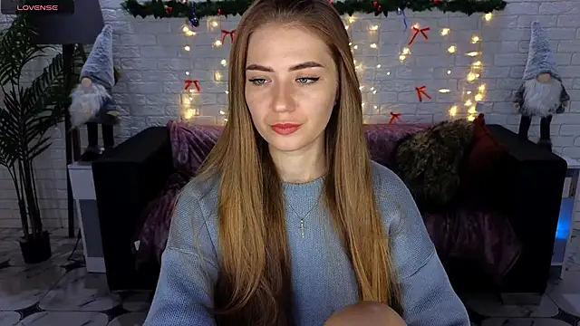 Adelyna Bird online show from December 2024 07:17:01 AM