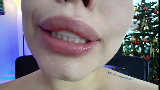 lisbet21x online show from December 2024 06:17:01 PM