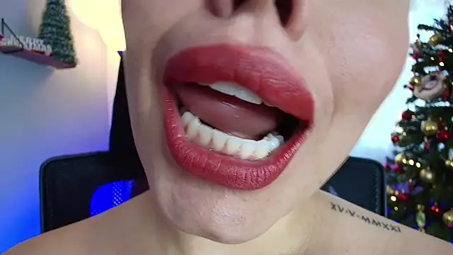 lisbet21x online show from December 2024 09:58:02 PM