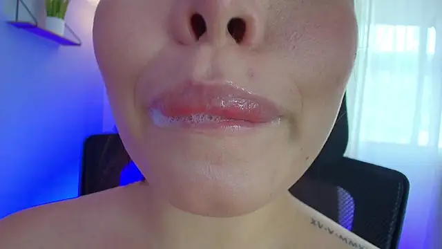 lisbet21x online show from February 2025 07:10:02 PM