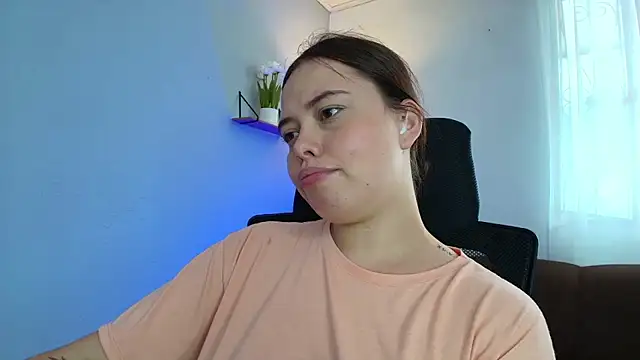 lisbet21x online show from March 2025 05:22:01 PM