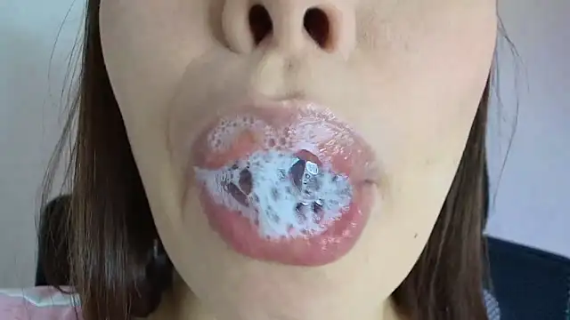 lisbet21x online show from September 2025 03:57:01 PM