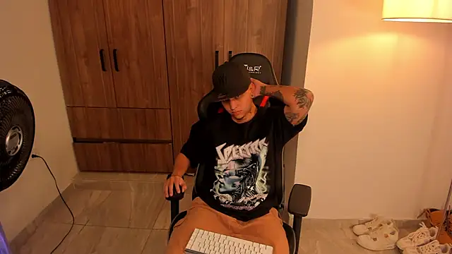 Jake simons online show from January 2026 09:59:01 AM