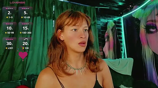 Summer XO online show from April 2026 09:39:33 PM