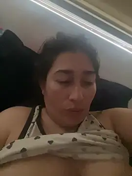 andreaisis2 online show from March 2025 06:01:02 PM