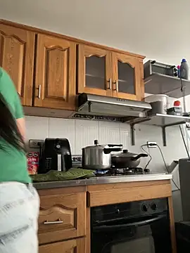 andreaisis2 online show from February 2026 06:05:01 PM